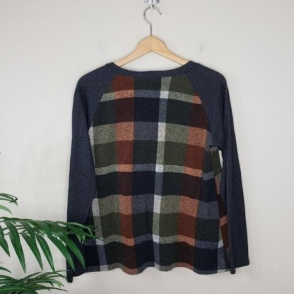 143 Story | Plaid Lace-Up Detail Sweater Size Medium - Picture 4 of 5
